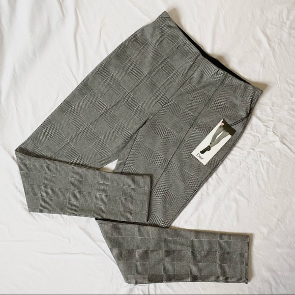 NEW Dex Plaid Leggings - Picture 4 of 7